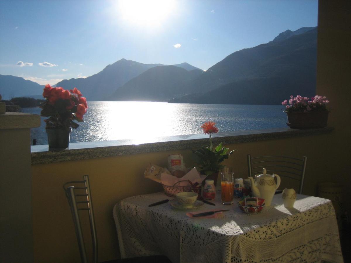 Lilli - Casa Sul Lago Dervio Eksteriør billede