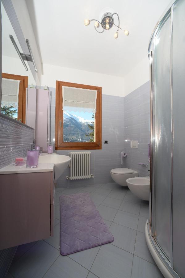 Lilli - Casa Sul Lago Dervio Eksteriør billede